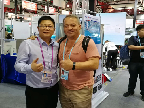 廣東環(huán)保空調(diào)廠家瑞泰風(fēng)參展廣交會，一路人氣暴漲